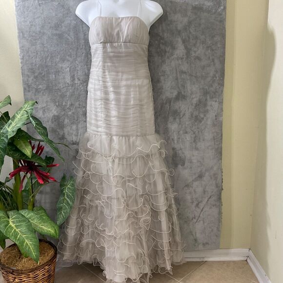 Narianna Designer Formal Maxi Evening Strapless Women's size XL Fairy - Picture 1 of 16